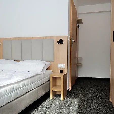 Centrum Homestay szállás *